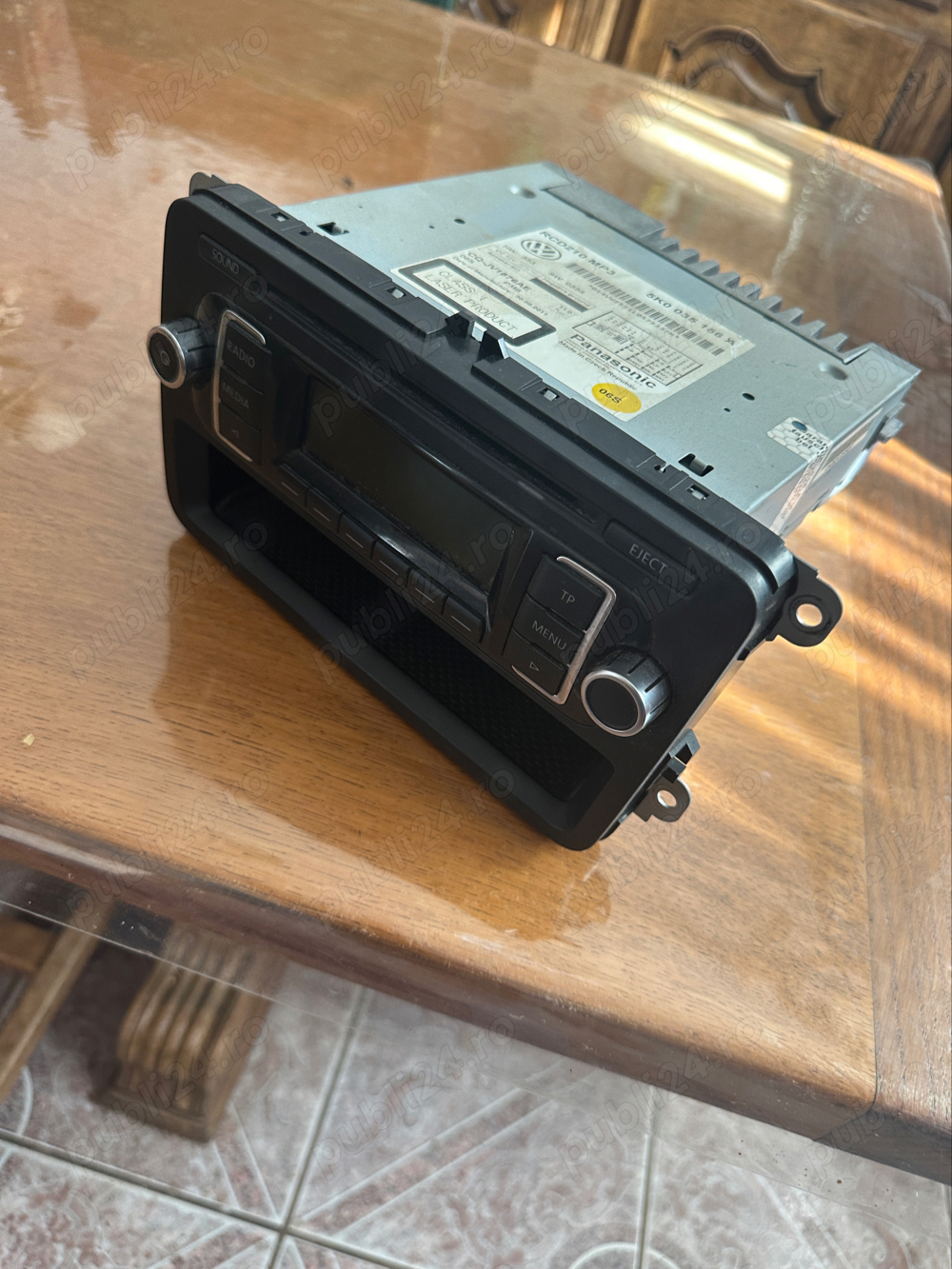 casetofon VW Amarok original