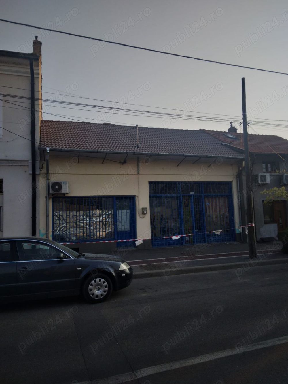 Spatiu comercial +  casa pe Strada Traian