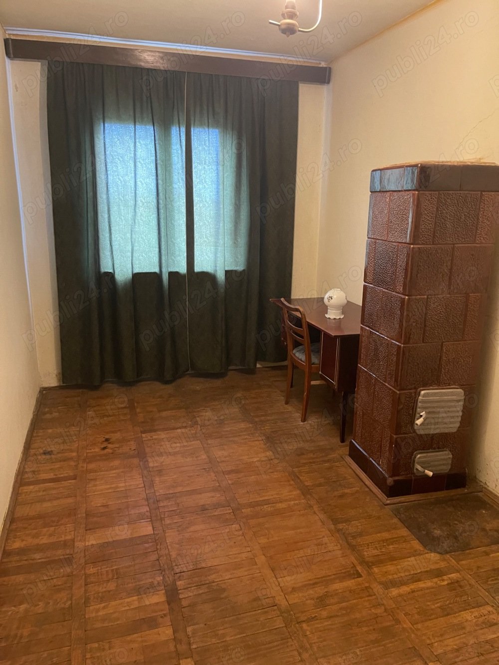 Apartament in vecinătatea Liceului  teoretic "Silviu Dragomir" Ilia