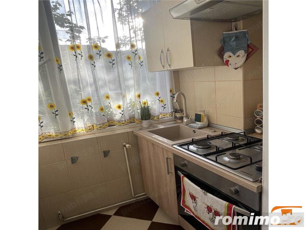 Apartament 2 camere Aradului etaj 1 cu 2 balcoane