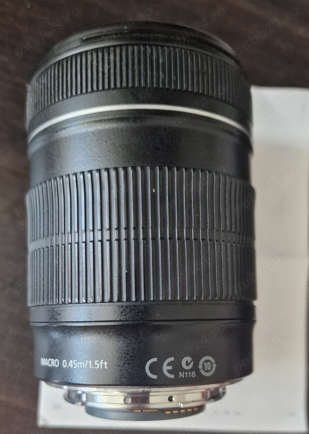 Obiectiv foto dSLR Canon EF-S 18-135 IS