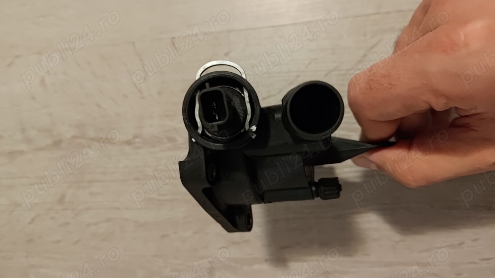 Vand flansa termostat Megane 2 motor 1.5