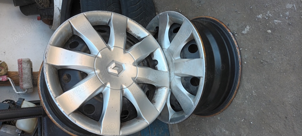 Genți tablă renault R15