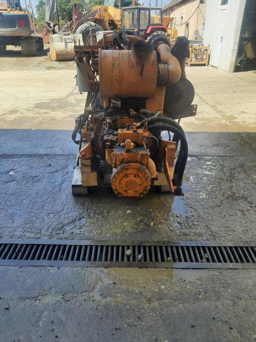 Motoare utilaje de constructii