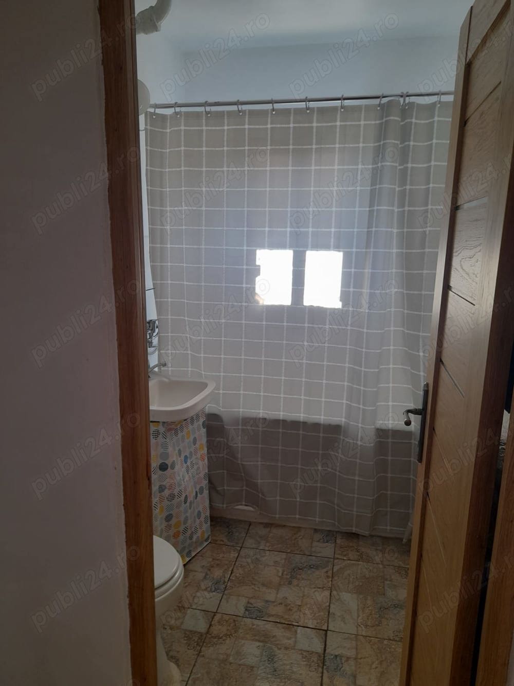 Apartament de închiriat