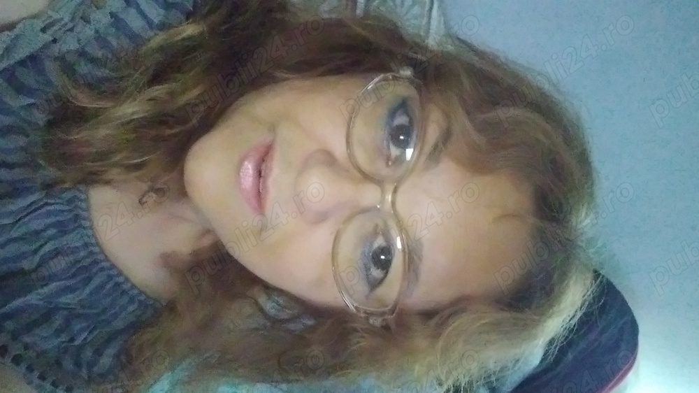 îngrijitoare ,bătrâni 