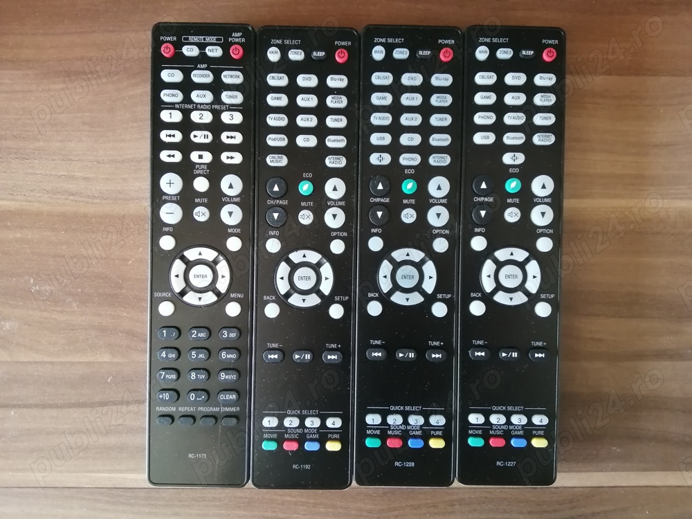 Vand telecomenzi DENON, stare impecabila.