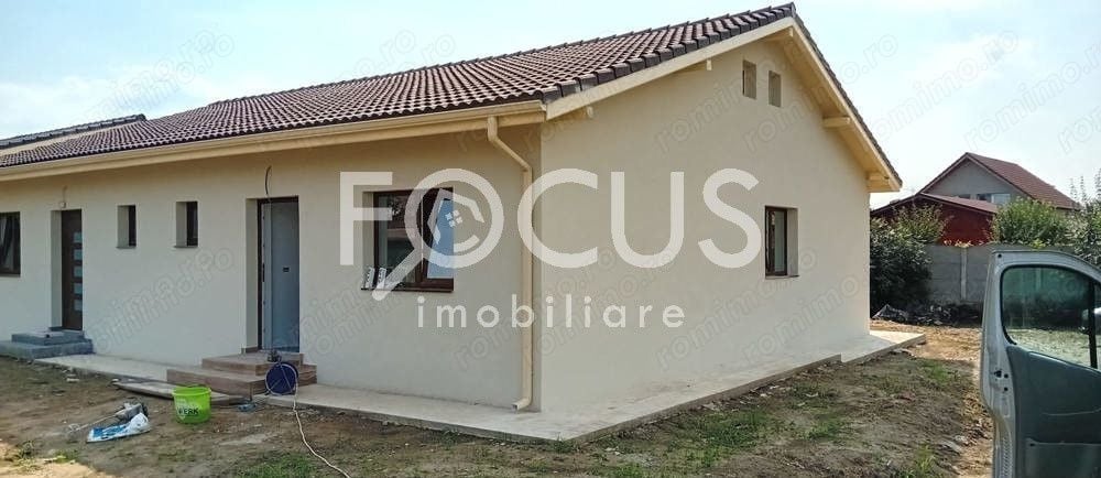 Duplex de vanzare in Sanmihaiul Roman