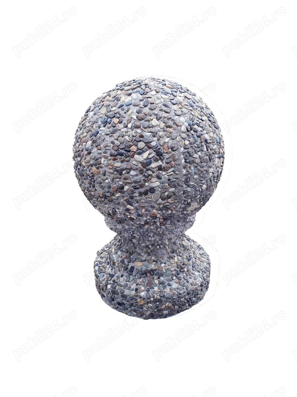 Bolard sferic cu picior din beton cu piatra naturala 18 cm