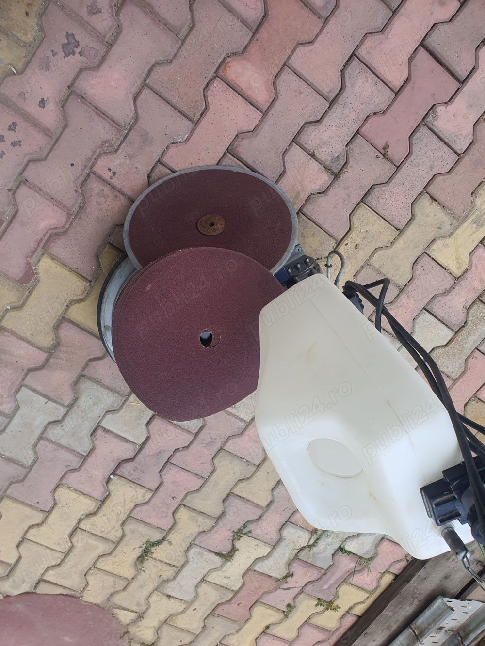 Monodisc elicopter beton profesional, made in Germany, Wirbel Maxiclean 220V, motor 1800W, 154rpm