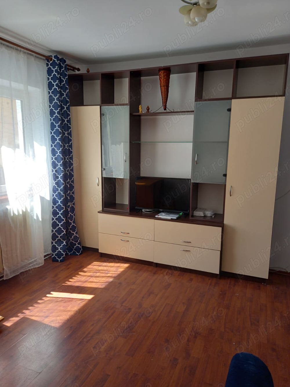 Ap 2 camere Mihai Viteazul direct proprietar