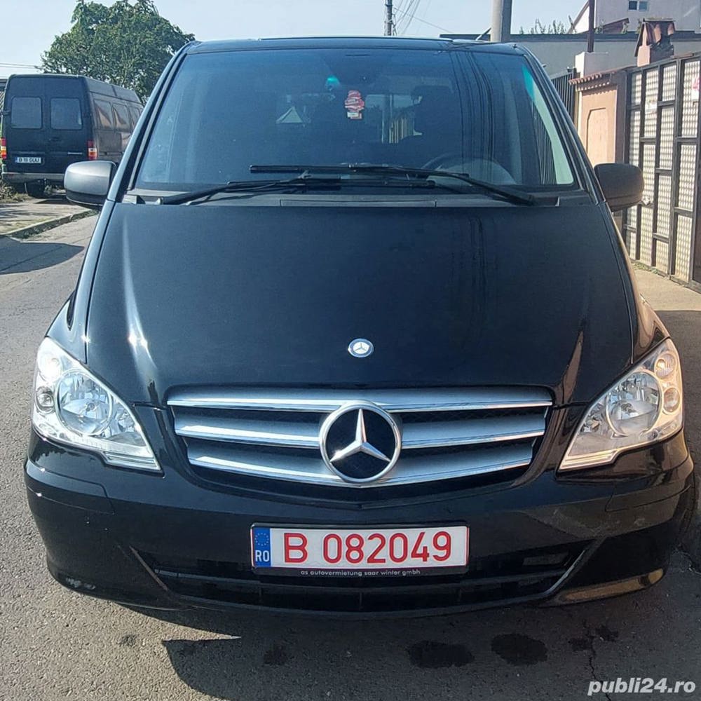 Vând  Mercedes-Benz  Vito Vând  Mercedes-Benz  Vito