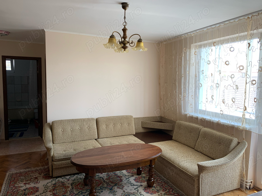 Zonă Centrală Ofer spre Închiriere Ap.2 Camere