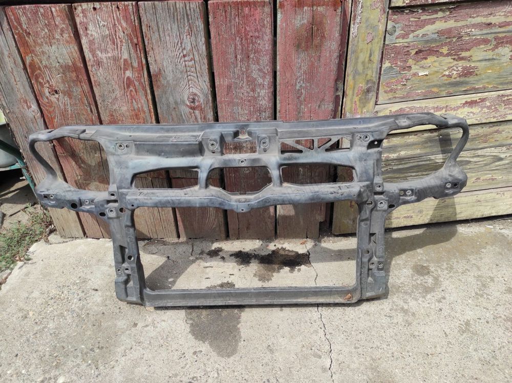 tregar radiatoare/stop vw golf 4