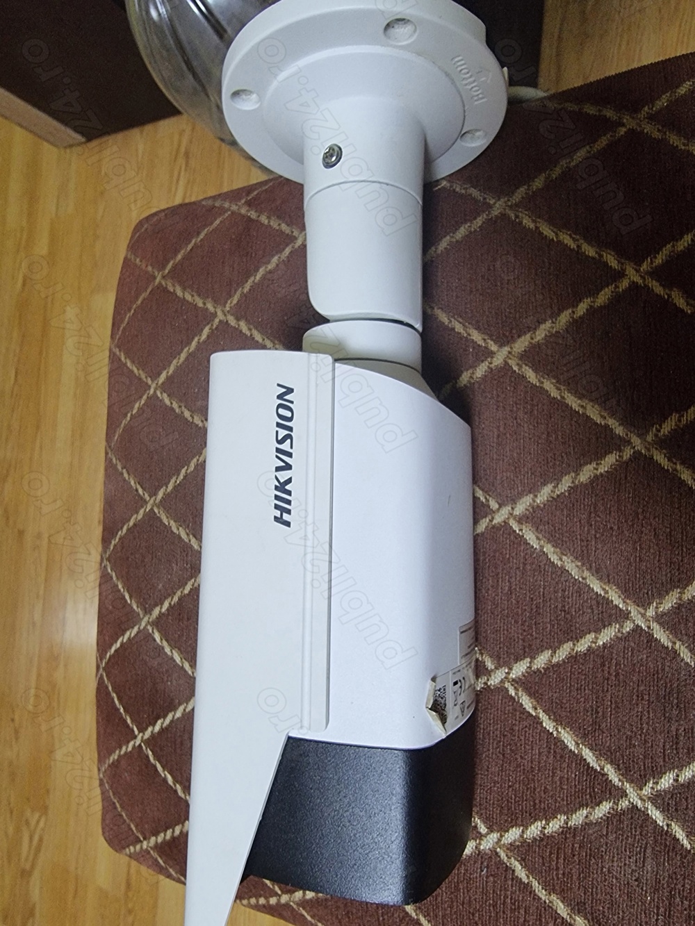 Camera IP Hikvision DS-2CD2T42WD-I8 - 4MP - IR 80M