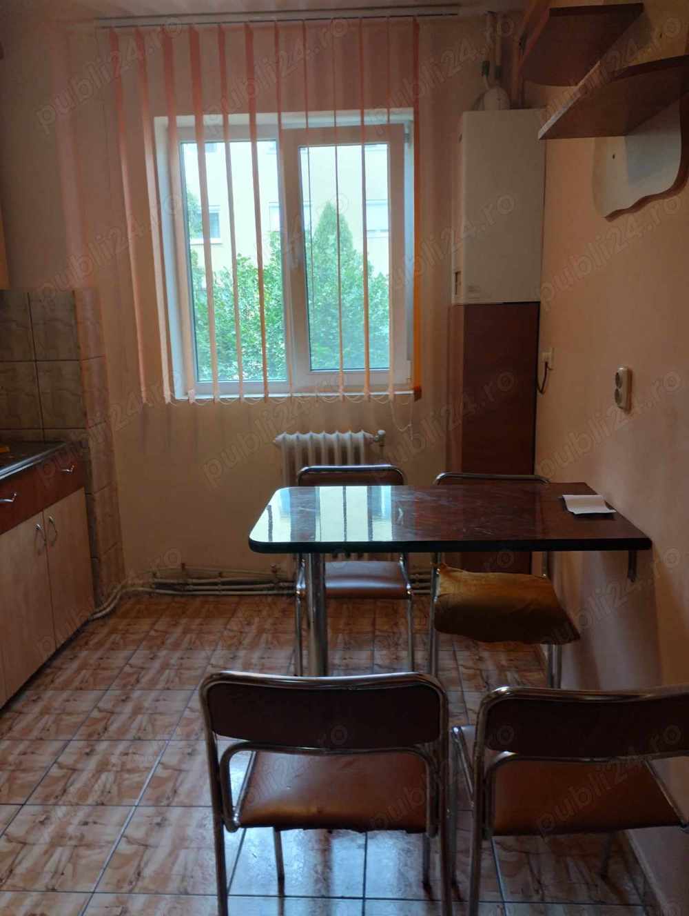  De Vanzare !!! Apartament 2 cam Cetate 