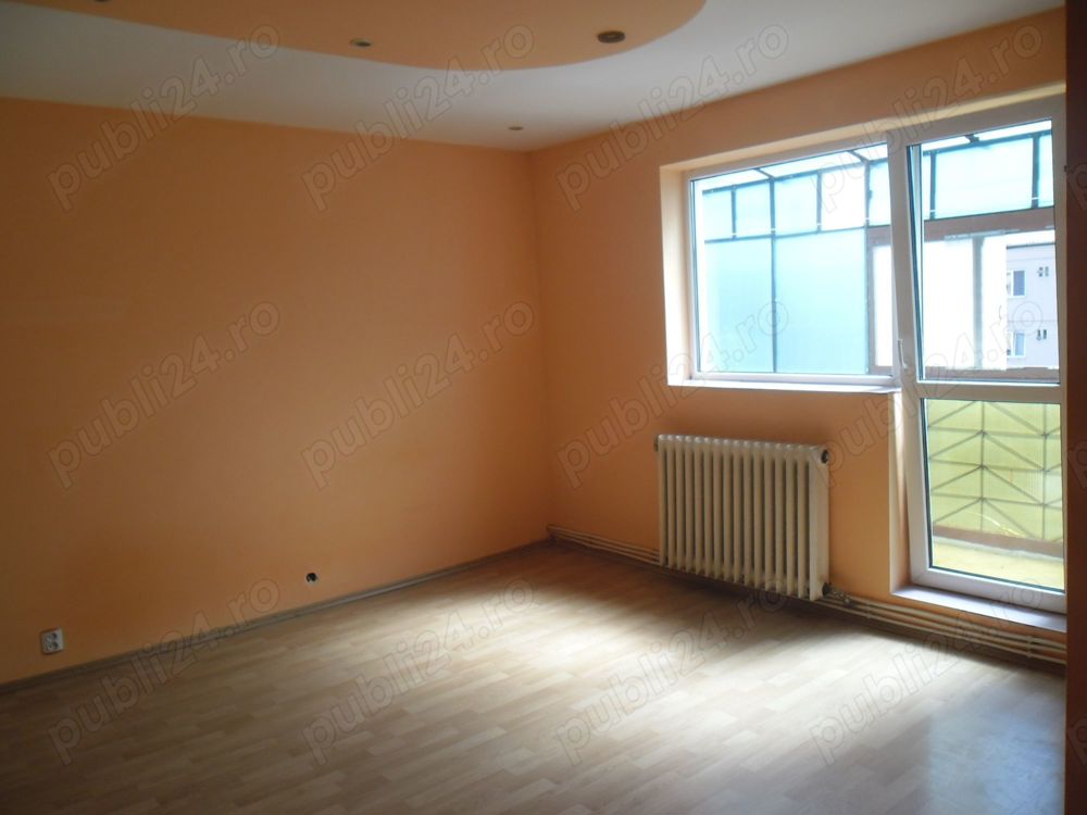 De vanzare !!! Apartament 2 cam Cetate