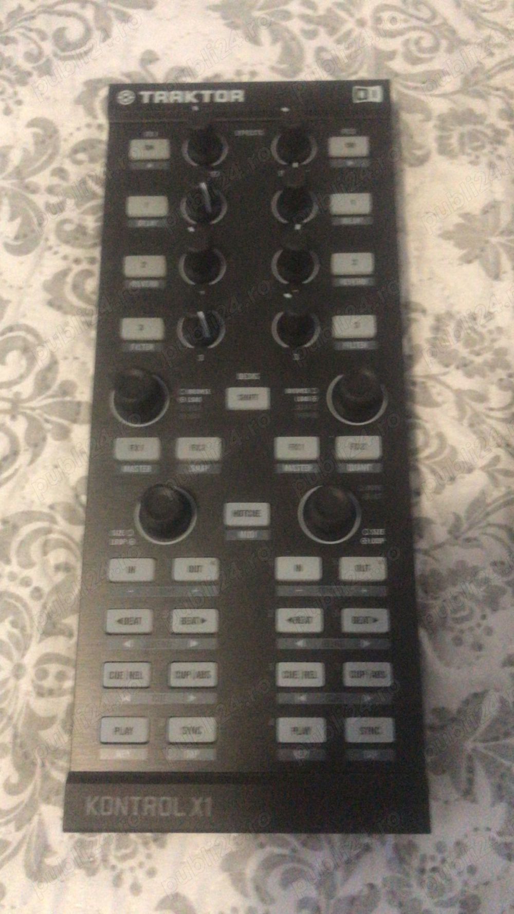 Vand Mixer traktor kontrol x1 Nou