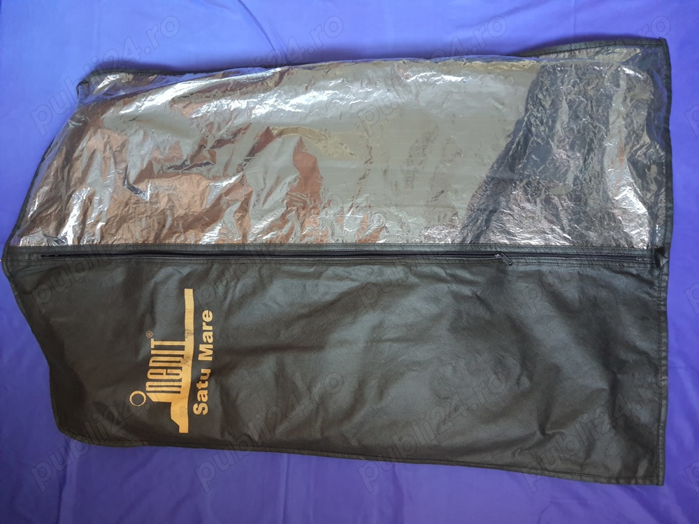 Costum negru de calitate - Inedit