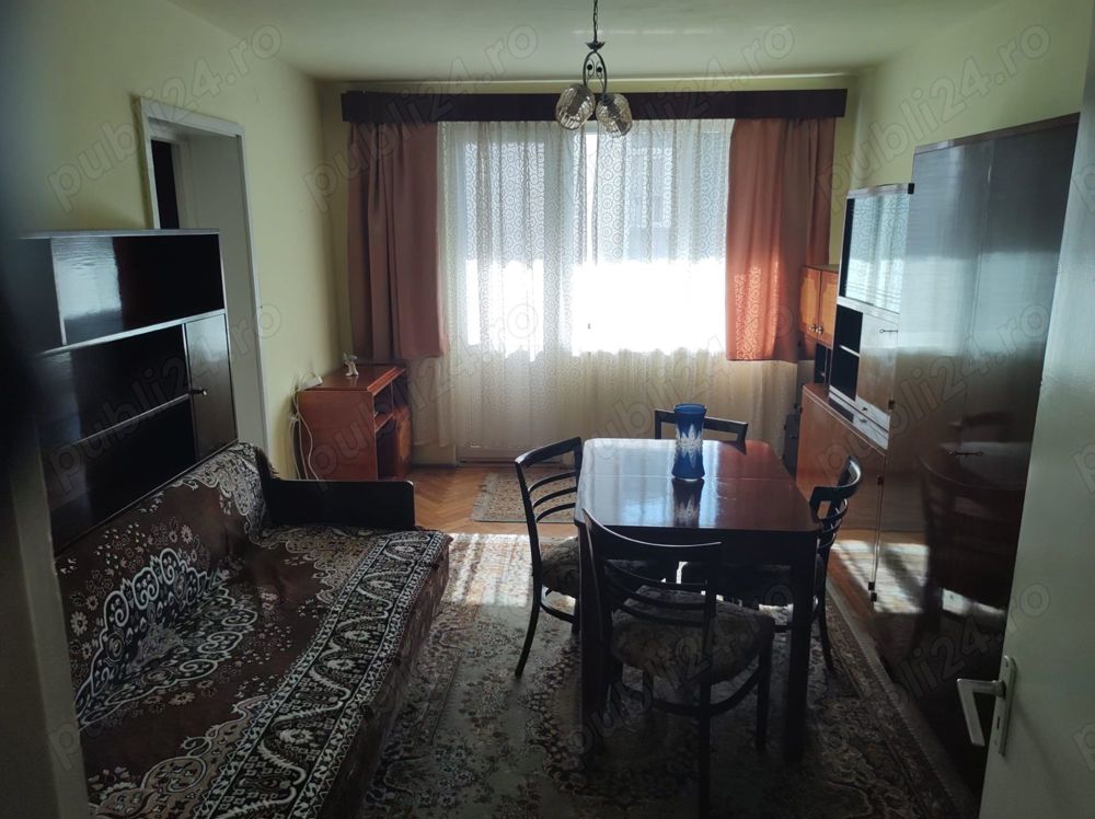 Închiriez apartament cu 2 camere