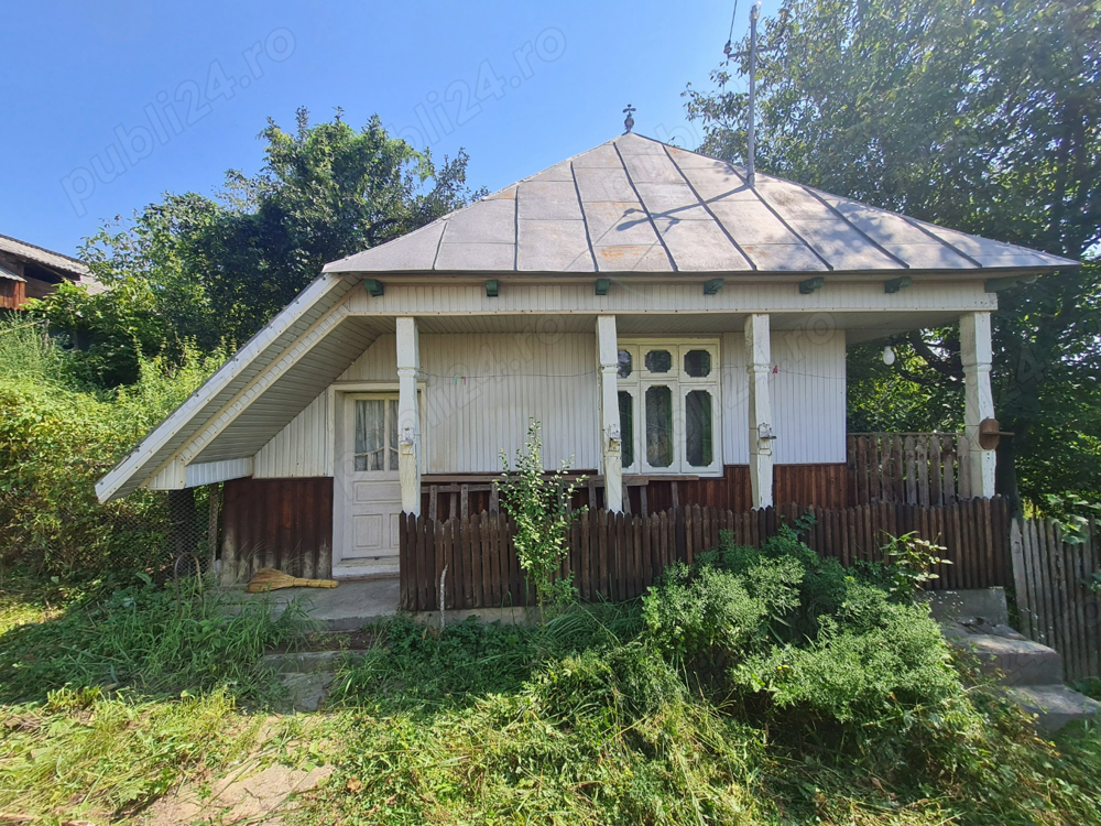 Casa traditionala - 3 Construcții și Gradina   Farmec Tradițional