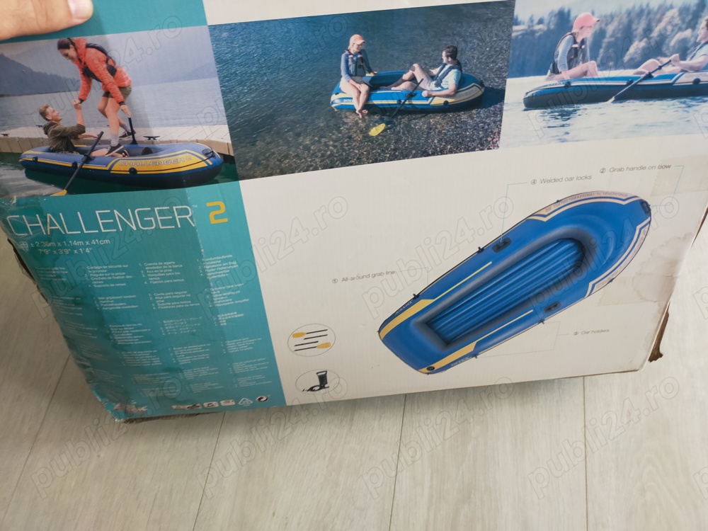 Vând barca pneumatica Intex Challenger 2