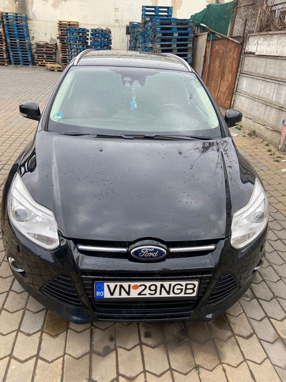 ***ford focus titanium x ***