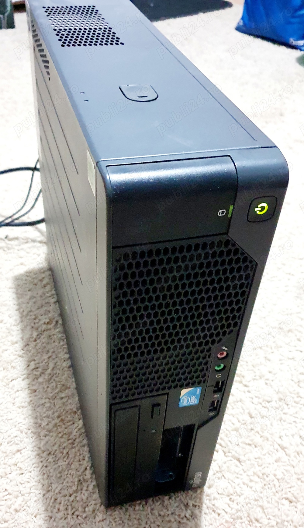 Fujitsu esprimo E 5730 E STAR 4 carcasa mica Intel Core2Duo E8400 3.00Ghz 8GB DDR2 800 RAM, HDD250G 