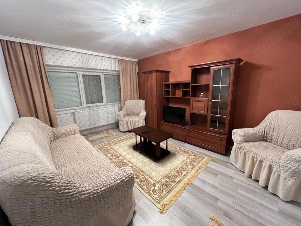 inchiriez apartament 3 camere 