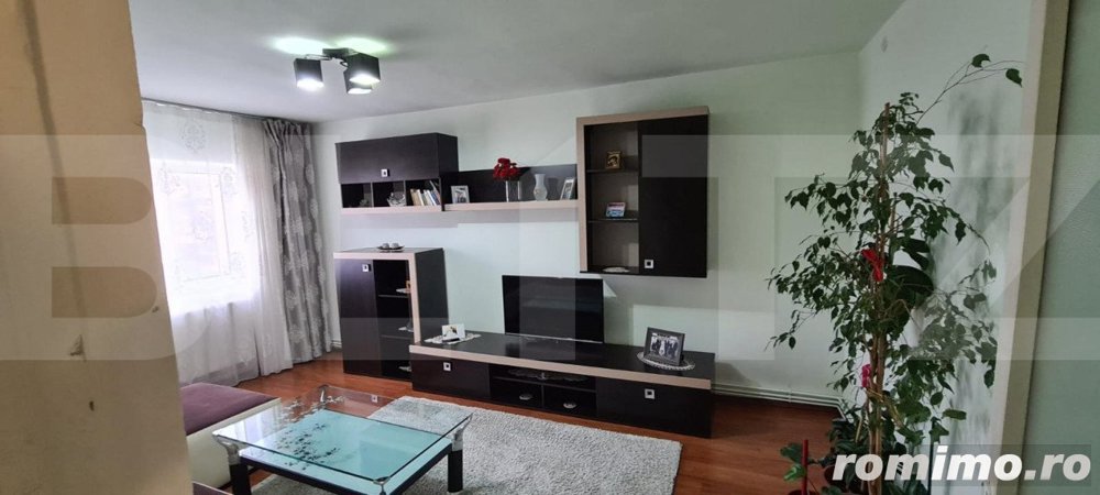 Apartament 3 camere 72 metri patrati 2 bai 