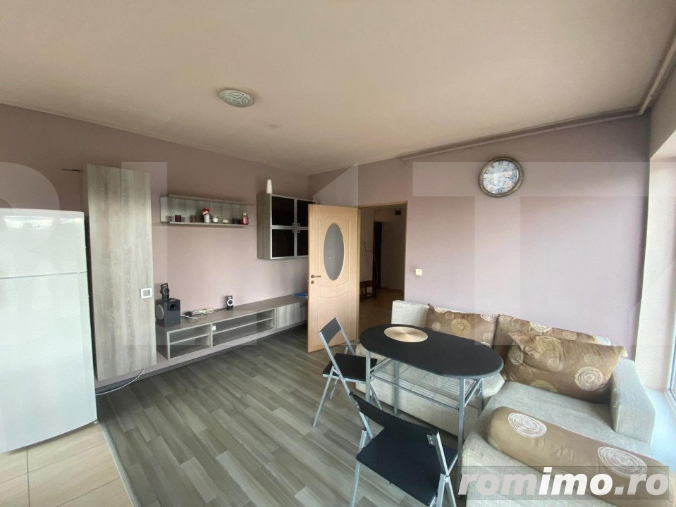 Apartament 2 camere, 54mp cu balcon, terasa 37mp, parcare, S-V,zona Petrom Baciu