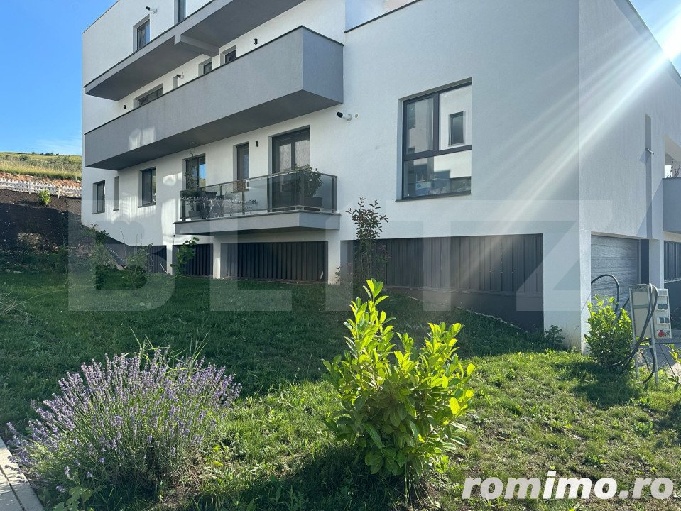 Apartament de 3 camere, finisat, parcare, boxa,  zona Vivo