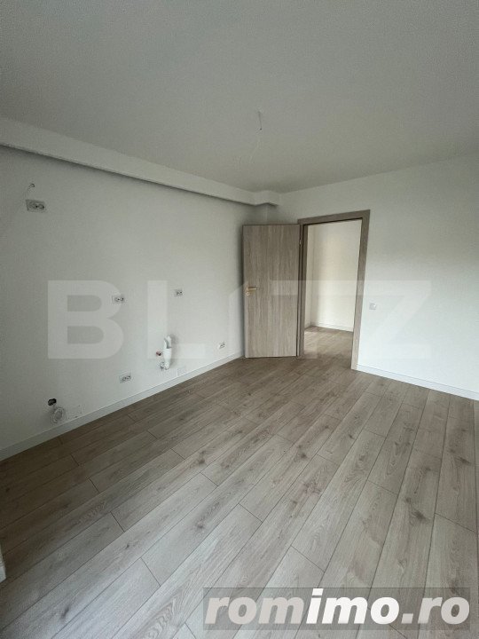 Apartament 2 camere decomandate, incalzire in pardoseala, terasa, zona Vivo