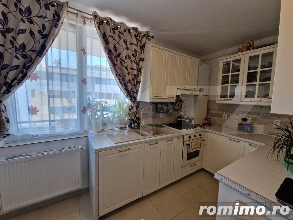 Apartament de 2 camere, 55 mp, la cheie cu balcon.