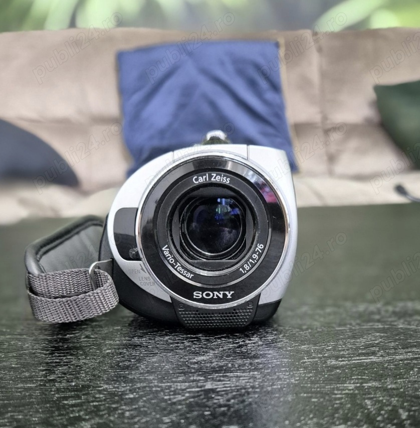 Camera video cu Hard Disk Sony DCR-SR-32