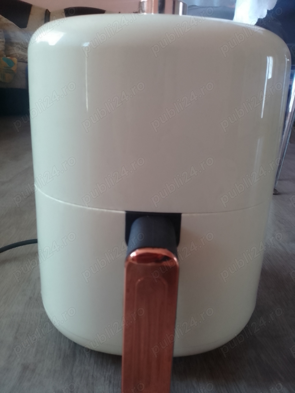 Friteuza cu aer cald 5,5L,consum mic,1000w