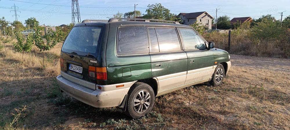 vând Mazda Mpv 
