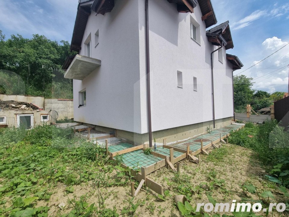 Casa individuala 151mp, 5 camere, curent trifazic teren 580mp in Chinteni