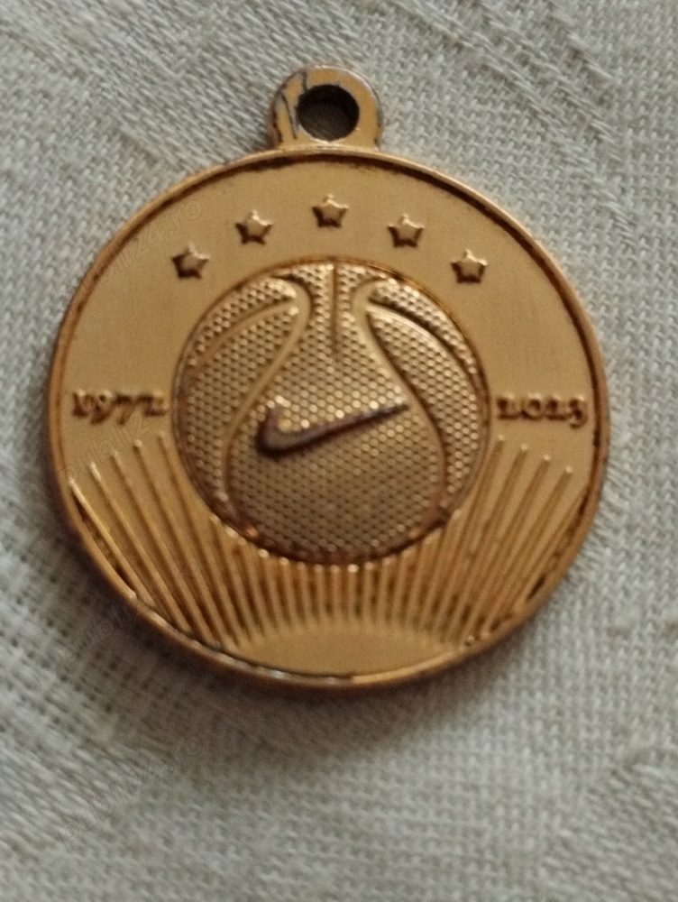 Medalion Nike 