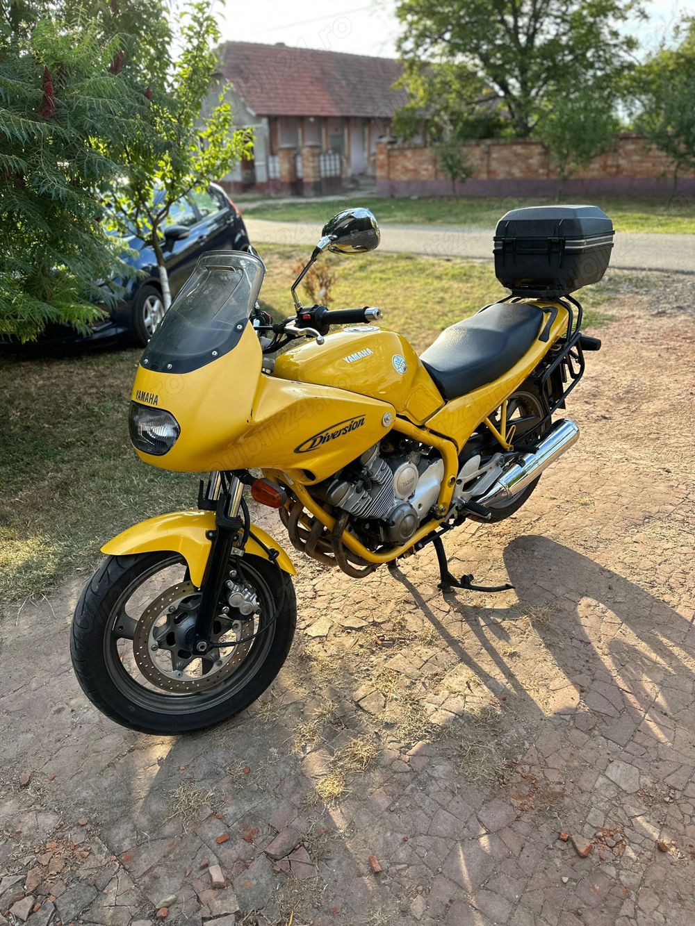 Yamaha 600 diversion