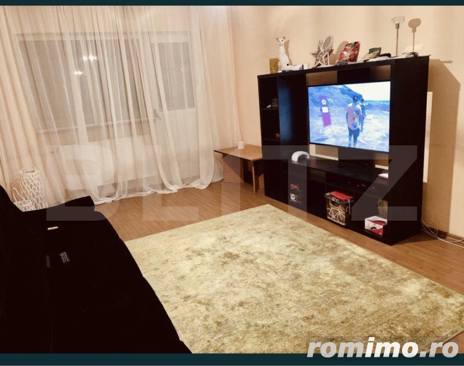 Apartament 4 camere, decomandat,90mp,Bulevardul Bucuresti