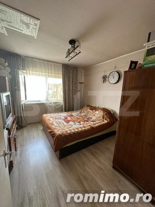 Apartament cu 3 camere, decomandat, 81mp, 1988 ,Mihai Bravu Maternitate