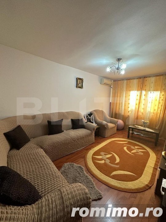 Apartament 3 camere, decomandat anul 1985  Malu Rosu