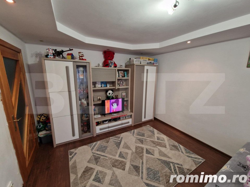 Apartament 3 camere, 70 mp, zona Ampoi 