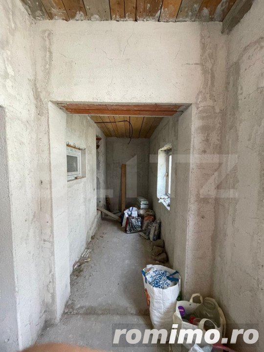 Casă la gri, 5 camere, zona Centrală - Alba Iulia