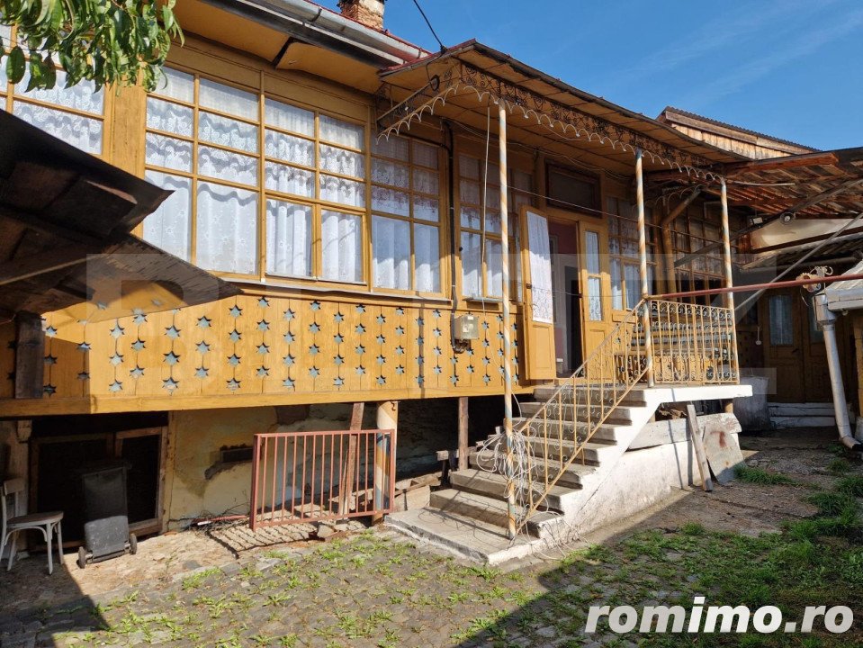 Casă în Abrud, teren 480mp, zona ultracentrala a orasului. APUSENI