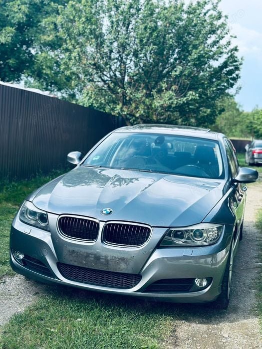 BMW 318i E90 facelift