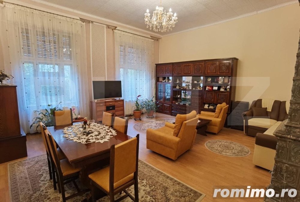 Apartament 3 camere, 132mp, zona Patrimoniul Cultural Național