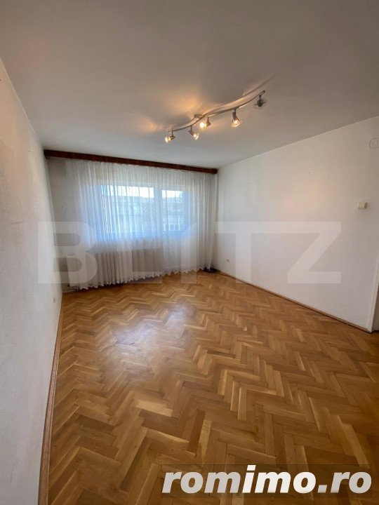 Apartament 4 camere, 90 mp, Dambu Pietros