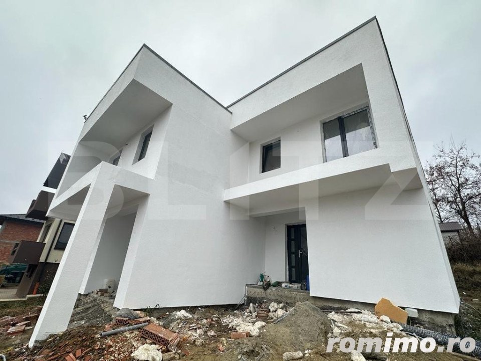 Casa tip duplex, 3 camere, 110 mp, 180 mp teren, Bucium, Family Market